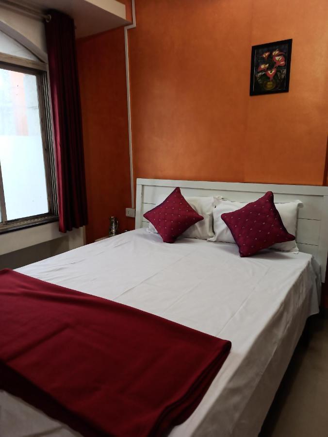 Malwade Motels Pune Exterior photo